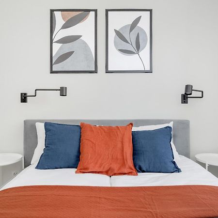 Miedziana Bright Apartment With Balcony And Parking Wroclaw By Noclegi Renters Breslávia Exterior foto